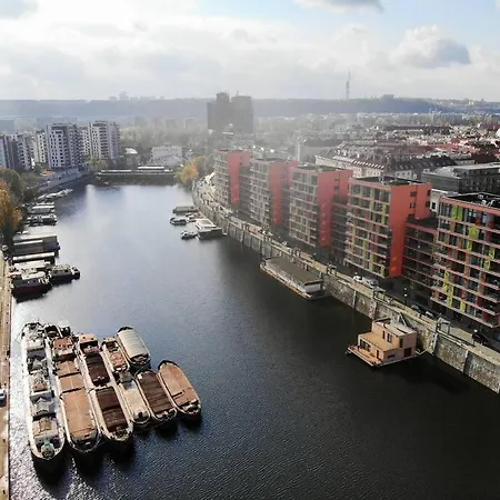 One Of The Kind Houseboat Experience +boat