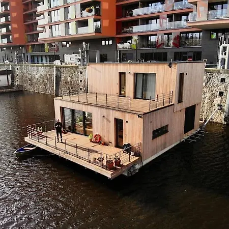 One Of The Kind Houseboat Experience +boat Villa